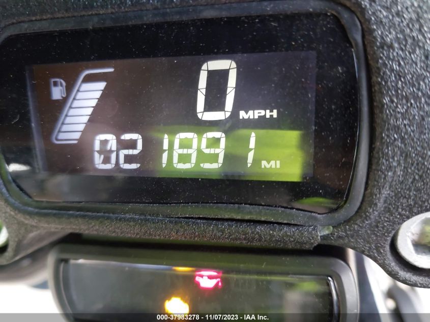 2019 HARLEY-DAVIDSON FXBB 1HD1YJJ27KB028452