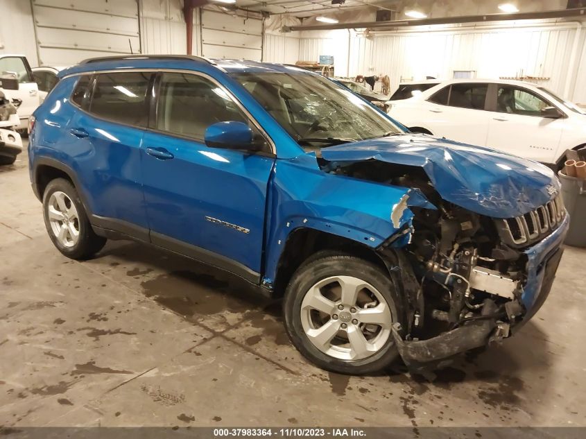 Lot #2525412766 2020 JEEP COMPASS LATITUDE 4X4 salvage car