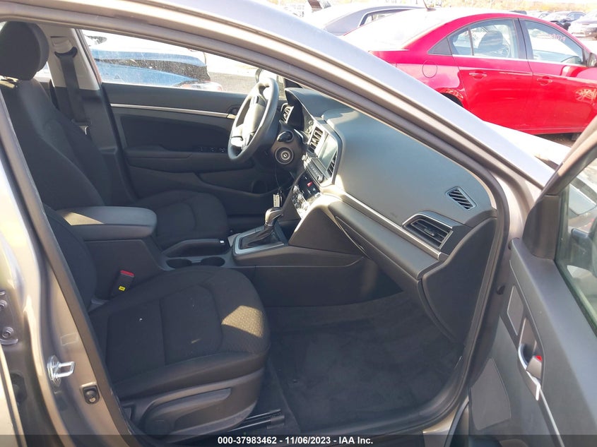 VIN KMHD84LF3LU938598 2020 HYUNDAI ELANTRA SEL