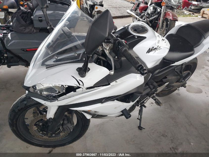 2017 KAWASAKI EX650 J - JKAEXEJ13HDA01666