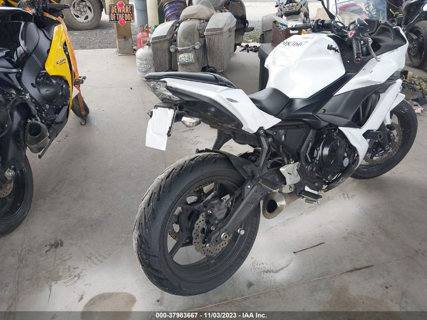 2017 KAWASAKI EX650 J - JKAEXEJ13HDA01666