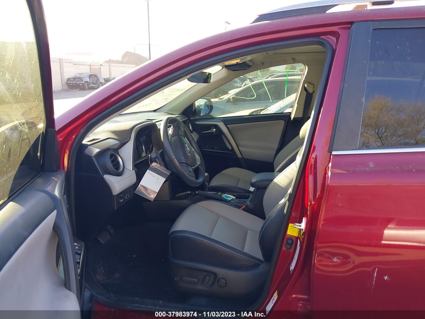 VIN 2T3YFREV9JW510905 2018 TOYOTA RAV4 LIMITED/PLATINUM