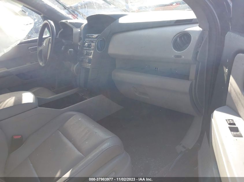 2014 HONDA PILOT EX-L - 5FNYF4H55EB014056