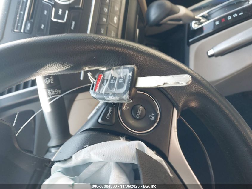 2014 HONDA CIVIC LX - 19XFB2F51EE232396