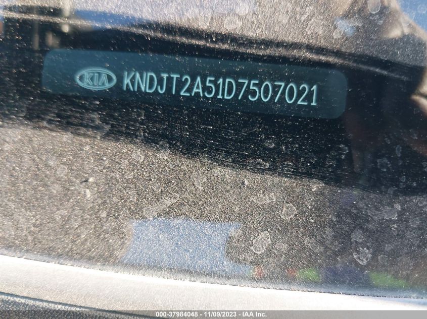 2013 KIA SOUL BASE - KNDJT2A51D7507021
