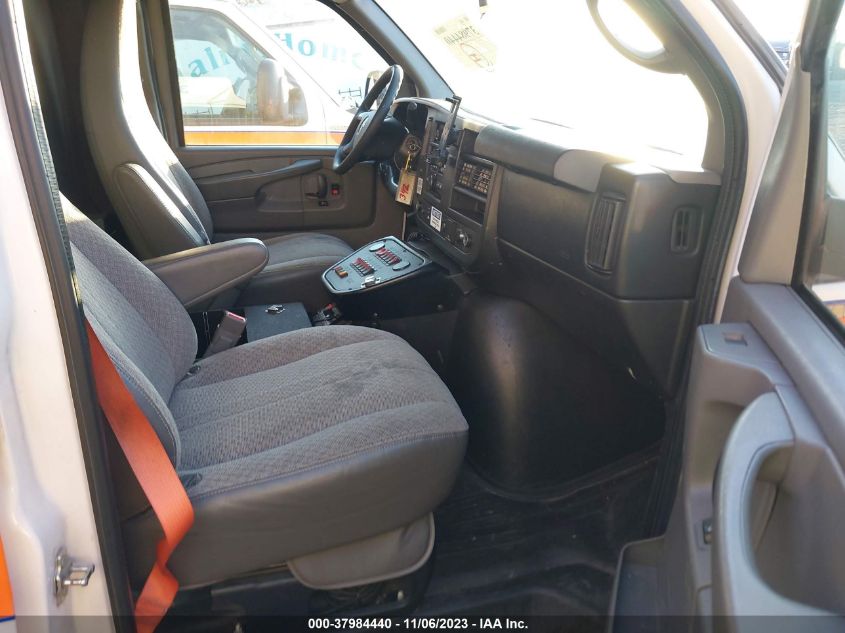 2015 CHEVROLET EXPRESS 3500 DIESEL 1GBZGUCL0F1277030