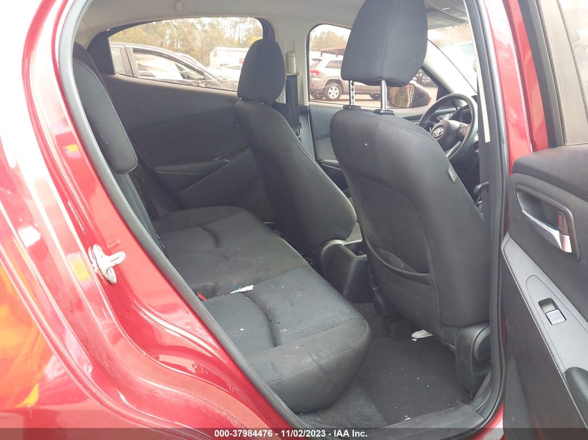 VIN 3MYDLBYV9JY319751 2018 TOYOTA YARIS IA