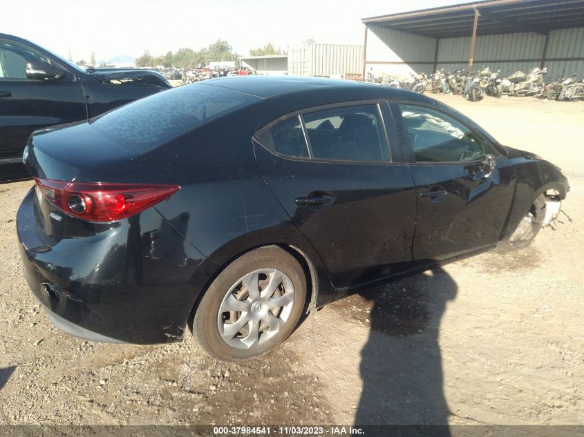 2015 MAZDA MAZDA3 I SPORT - 3MZBM1U75FM129672