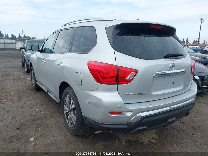 VIN 5N1DR2MMXHC692452 2017 NISSAN PATHFINDER SL