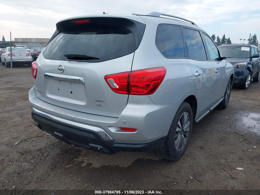 VIN 5N1DR2MMXHC692452 2017 NISSAN PATHFINDER SL