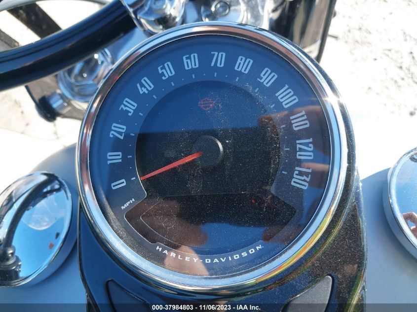 2020 HARLEY-DAVIDSON FLSL 1HD1YDJ17LB017316