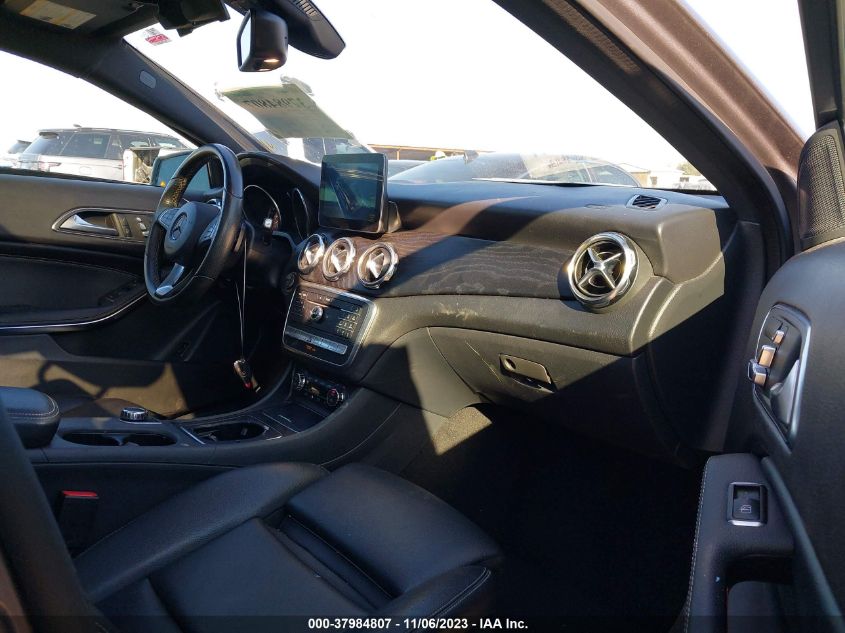 2018 MERCEDES-BENZ GLA 250 4MATIC - WDCTG4GB9JJ438707