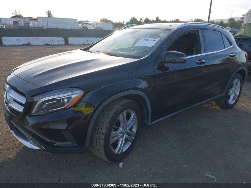 2016 MERCEDES-BENZ GLA 250 - WDCTG4GB1GJ233214