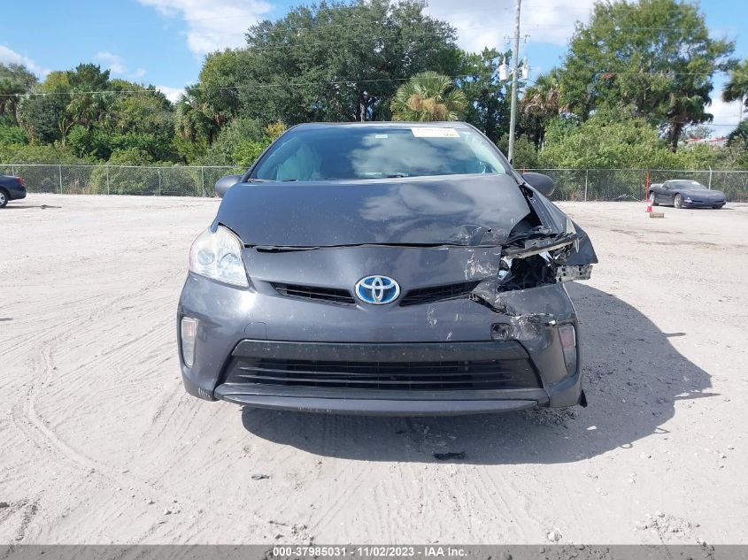 2015 TOYOTA PRIUS TWO - JTDKN3DU3F0452087