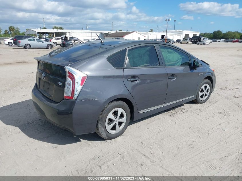 2015 TOYOTA PRIUS TWO - JTDKN3DU3F0452087