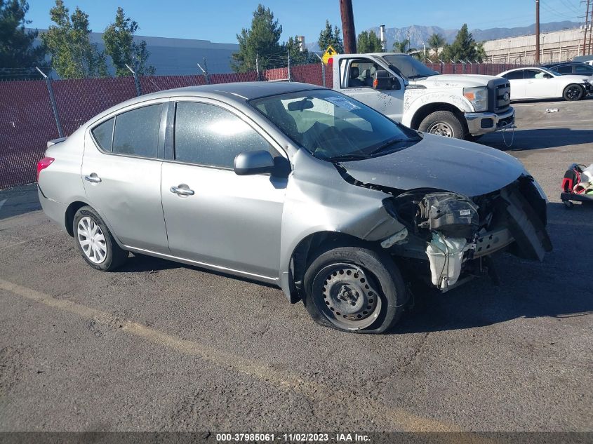 2014 NISSAN VERSA 1.6 SV - 3N1CN7AP2EL833024