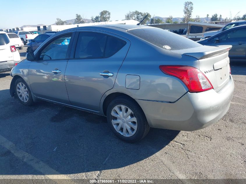 2014 NISSAN VERSA 1.6 SV - 3N1CN7AP2EL833024