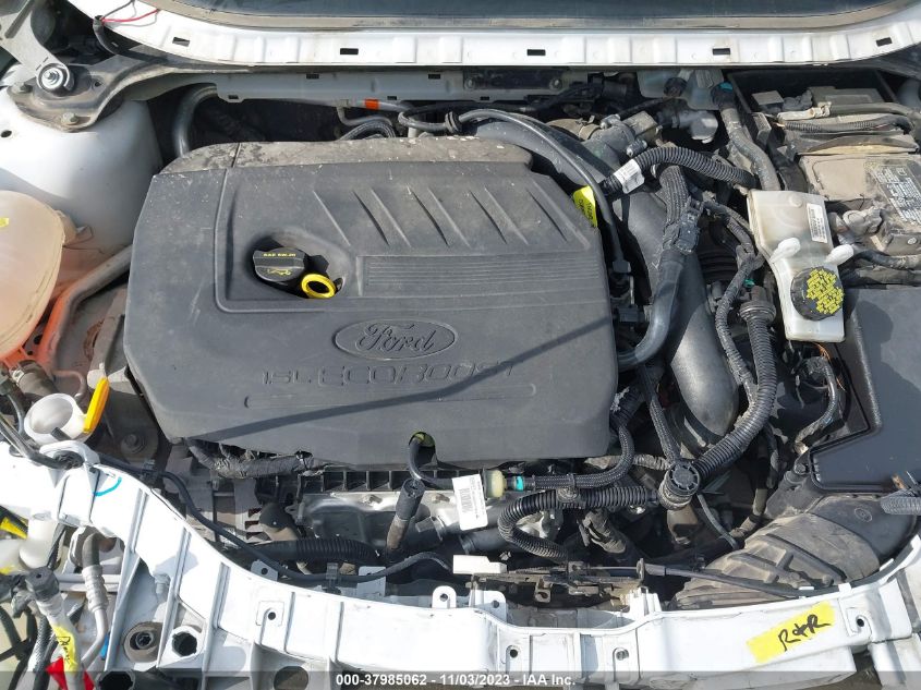 2017 FORD ESCAPE SE - 1FMCU9GD8HUC90678