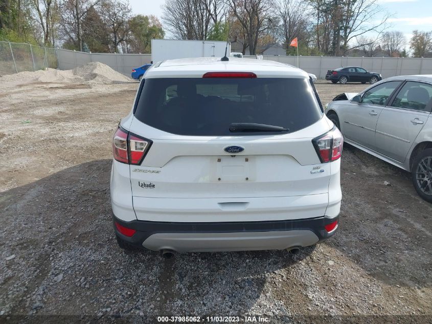 2017 FORD ESCAPE SE - 1FMCU9GD8HUC90678