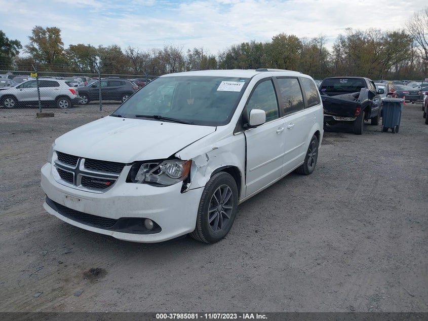 VIN 2C4RDGCG2HR827769 2017 DODGE GRAND CARAVAN SXT