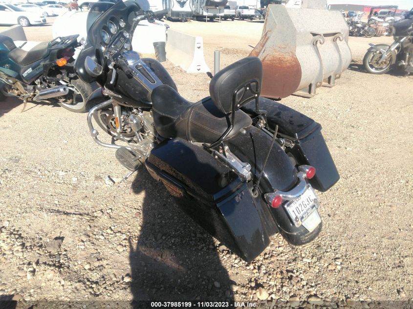 2013 HARLEY-DAVIDSON FLHX STREET GLIDE - 1HD1KBM17DB682025