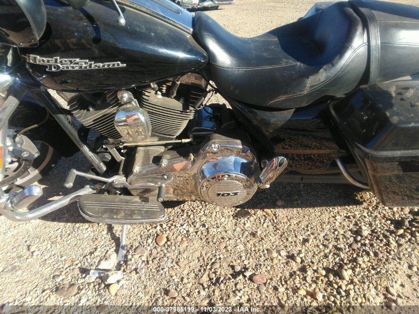 2013 HARLEY-DAVIDSON FLHX STREET GLIDE - 1HD1KBM17DB682025