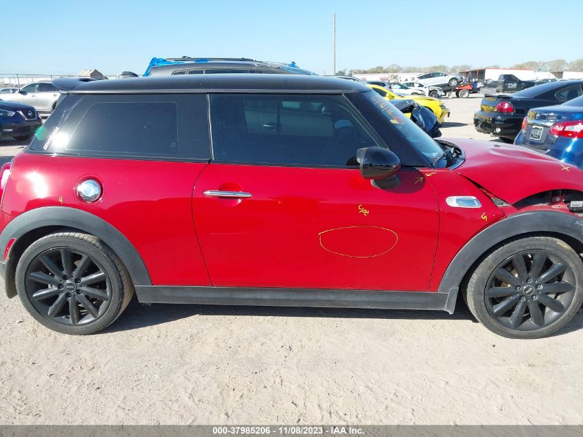 2015 MINI HARDTOP COOPER S WMWXP7C57F2A60557