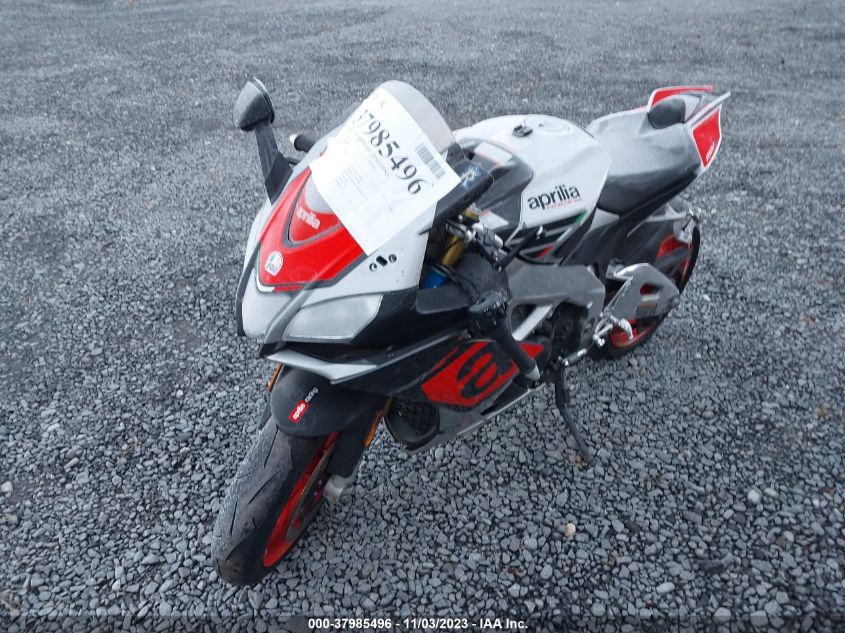 2017 APRILIA RSV4 2D4KEU002HS000829