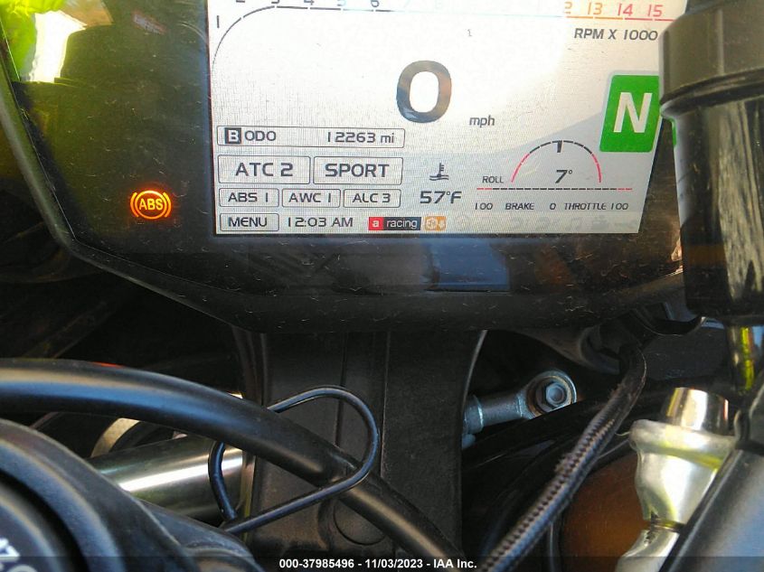 2017 APRILIA RSV4 2D4KEU002HS000829