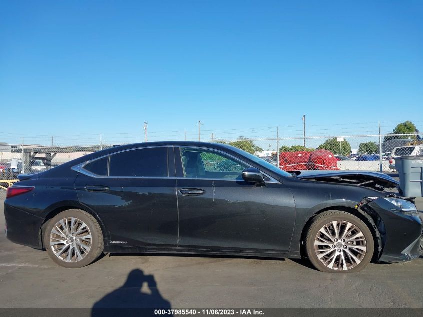 58AB21B17KU003699 Lexus ES   13