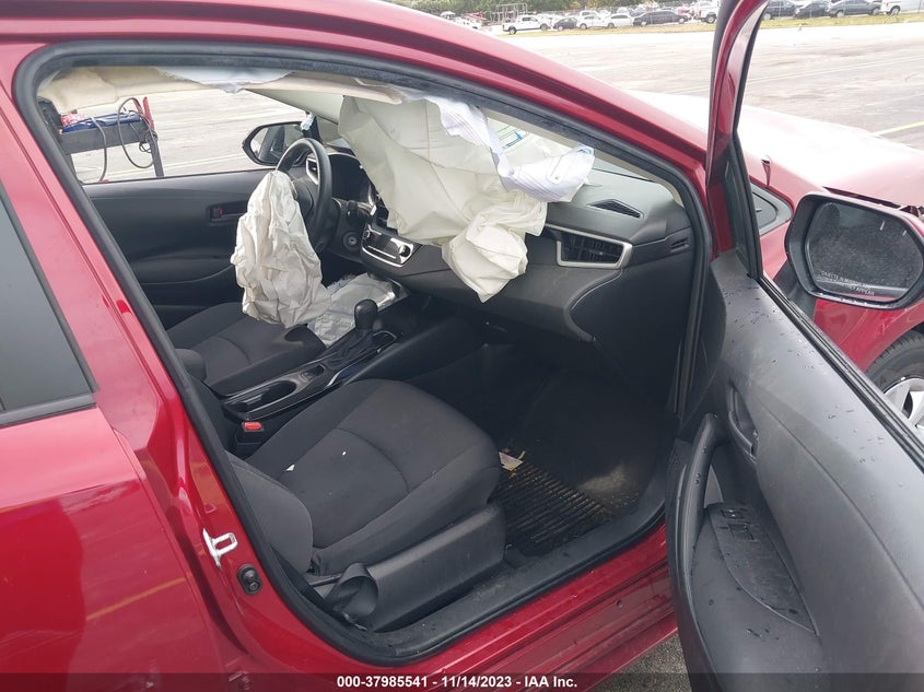 VIN JTDEPMAE7NJ220580 2022 TOYOTA COROLLA LE