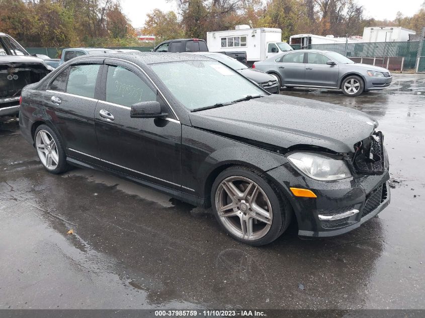 2014 MERCEDES-BENZ C 300 LUXURY 4MATIC - WDDGF8AB4EA953202