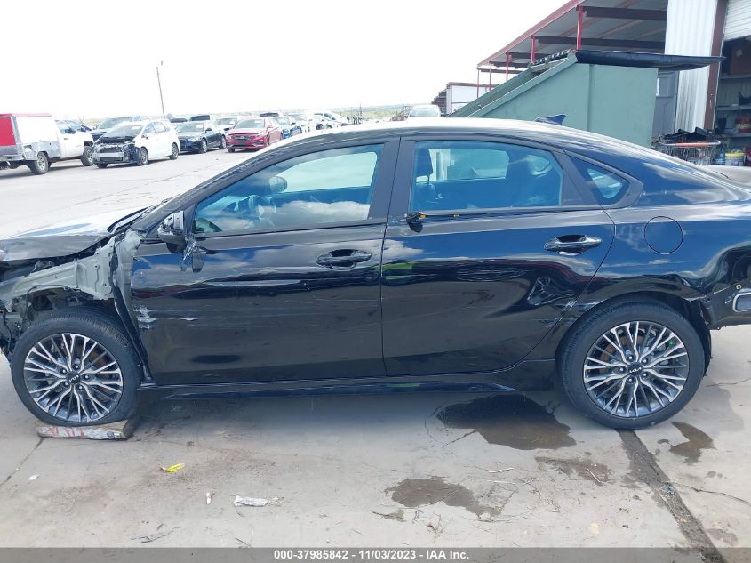 2023 KIA FORTE GT LINE - 3KPF54AD7PE670702