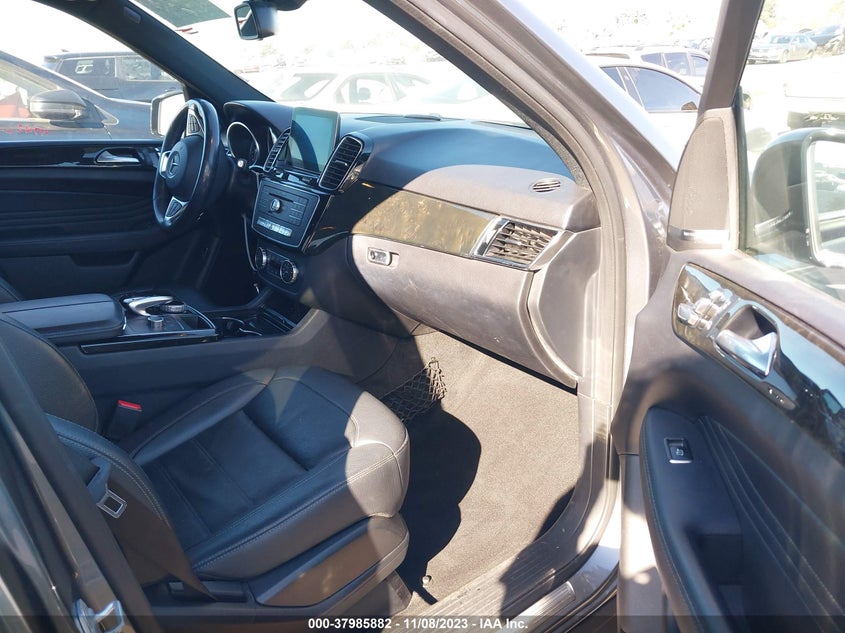 VIN 4JGDA5JB8JB008201 2018 MERCEDES-BENZ GLE 350