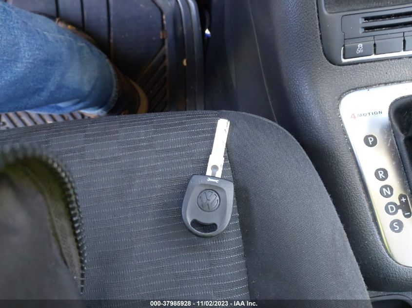 2013 VOLKSWAGEN TIGUAN S - WVGBV3AX6DW567738