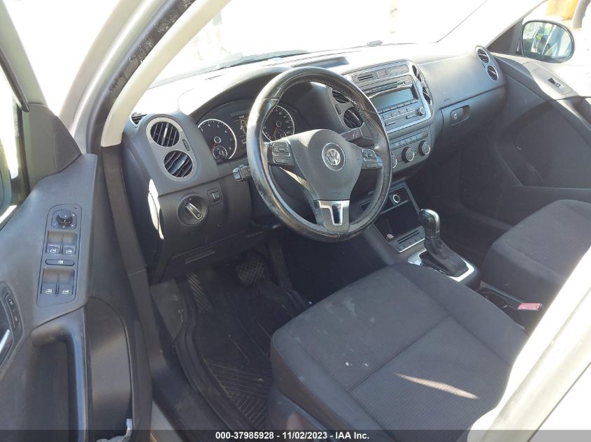 2013 VOLKSWAGEN TIGUAN S - WVGBV3AX6DW567738