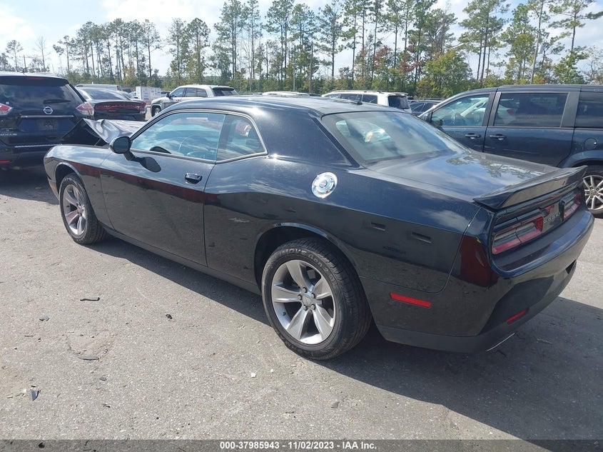 VIN 2C3CDZAG4NH211517 2022 DODGE CHALLENGER SXT