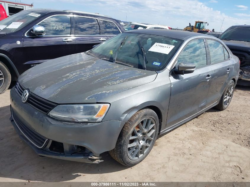 2014 VOLKSWAGEN JETTA SEDAN SE W/CONNECTIVITY 3VWD07AJ4EM247167