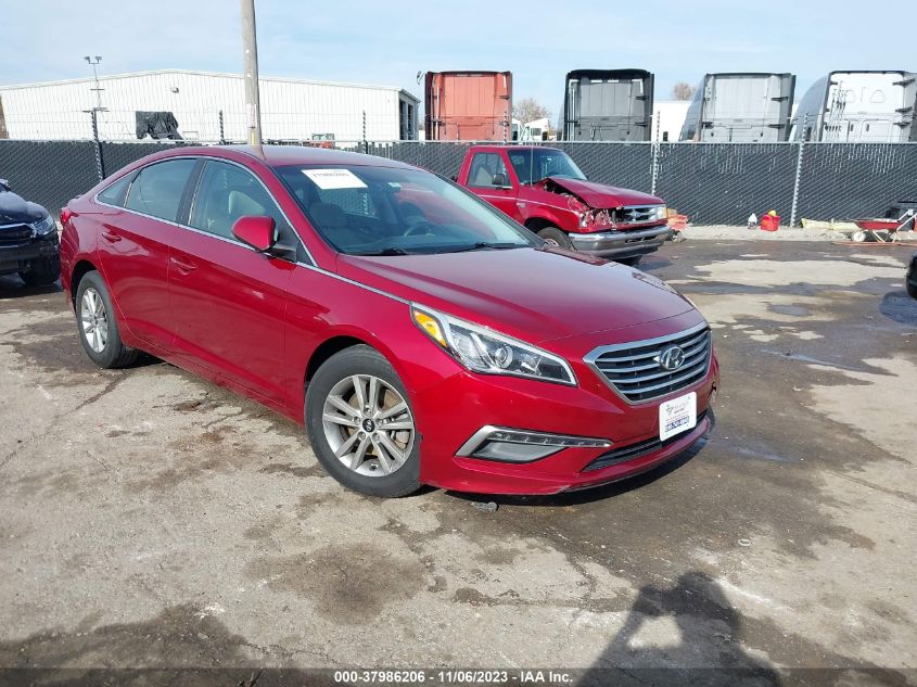 2015 HYUNDAI SONATA SE - 5NPE24AF7FH007873