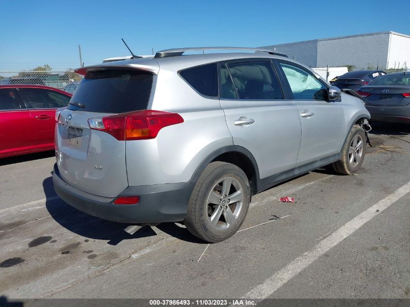 2015 TOYOTA RAV4 XLE - 2T3WFREV5FW231207
