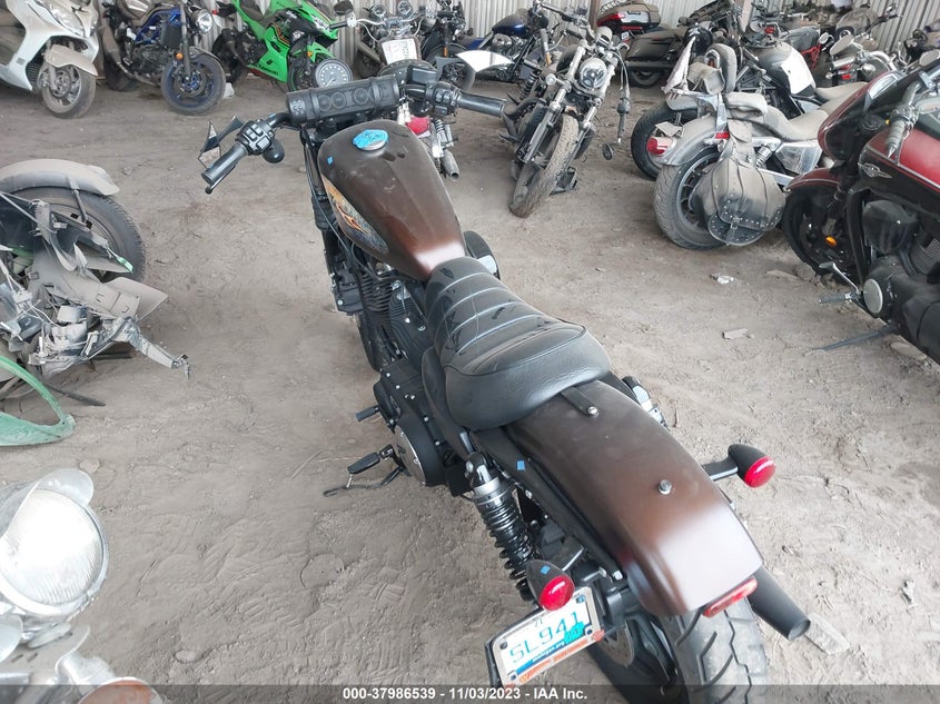 VIN 1HD4LE218KC431407 2019 HARLEY-DAVIDSON XL883 N
