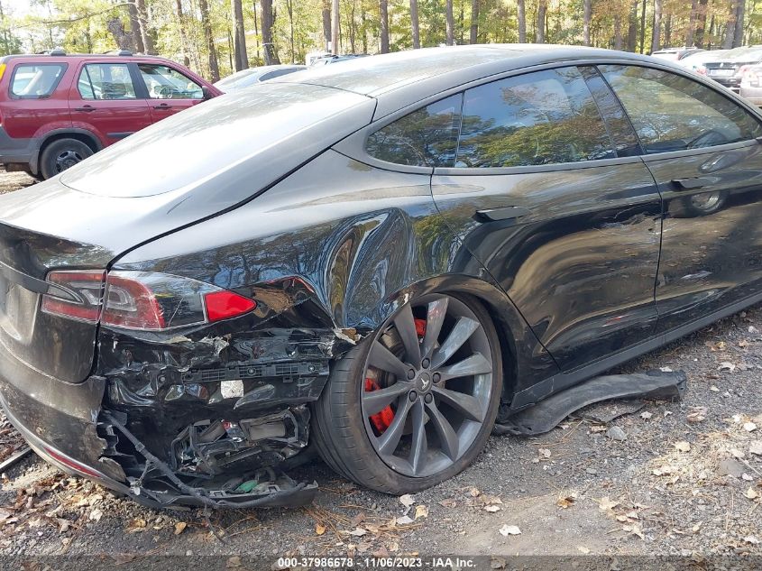 2015 TESLA MODEL S 85D - 5YJSA4H2XFFP72969