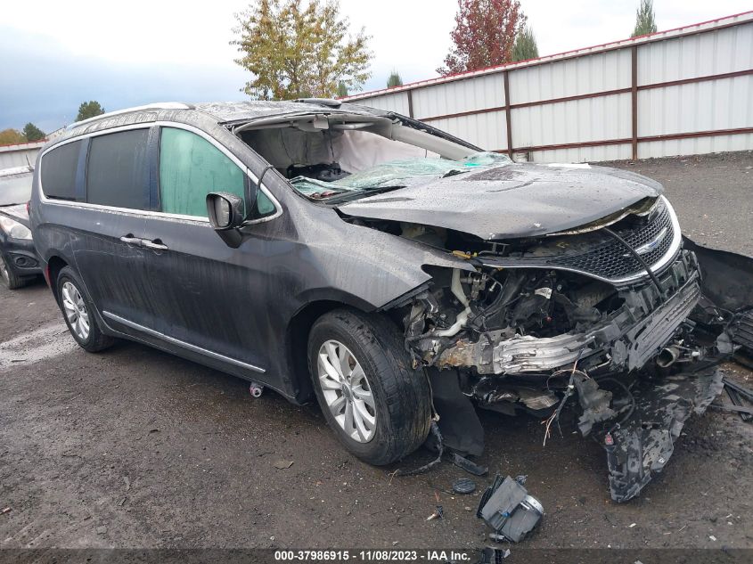 2019 CHRYSLER PACIFICA TOURING L - 2C4RC1BG6KR550522
