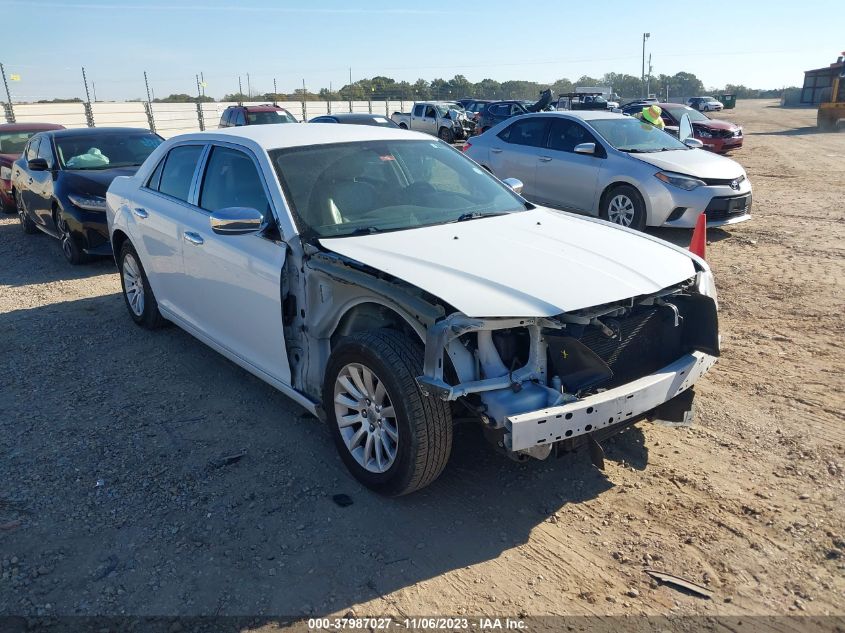 2013 CHRYSLER 300 - 2C3CCAAG4DH574743