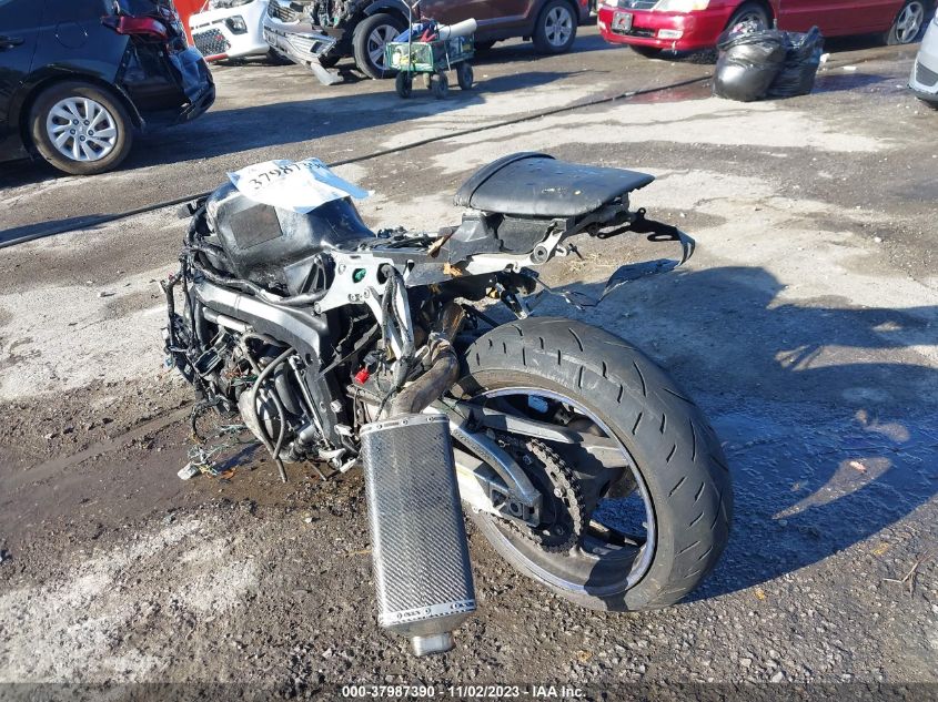 2006 HONDA CBR600 RR - JH2PC37086M304005