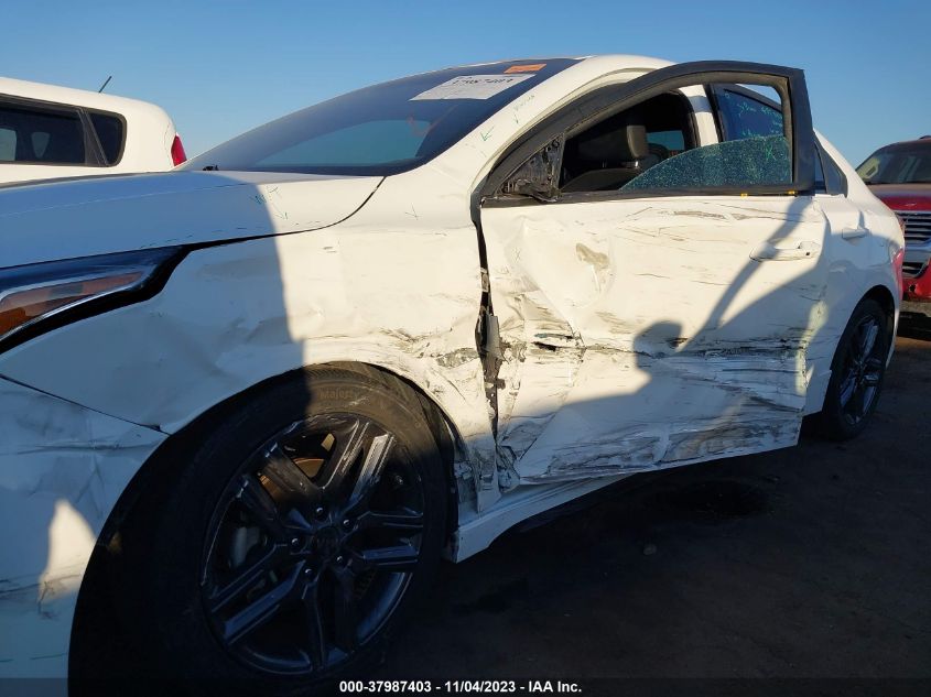 VIN 3KPF34AD9ME294666 2021 KIA FORTE GT LINE
