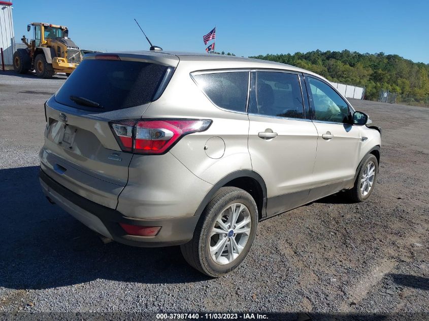 2017 FORD ESCAPE SE - 1FMCU0GD2HUE85784