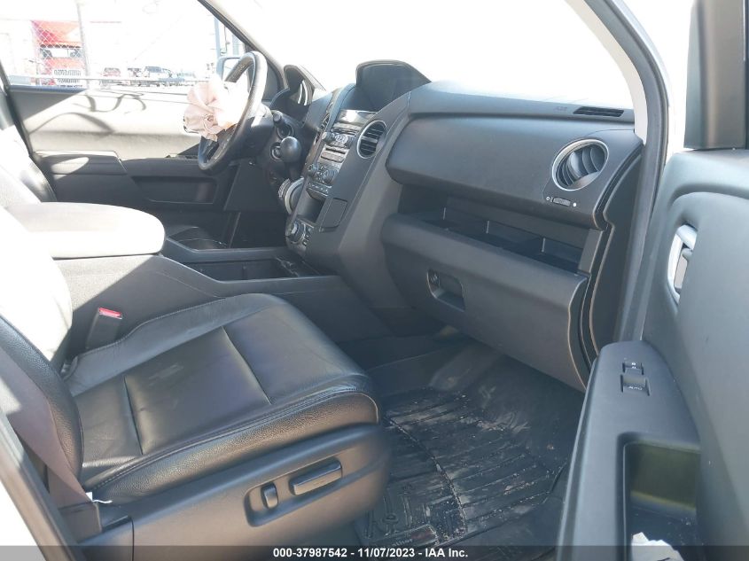 2013 HONDA PILOT TOURING - 5FNYF4H9XDB017777