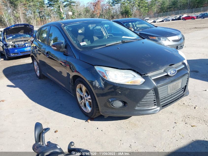 2014 FORD FOCUS SE - 1FADP3K27EL274126