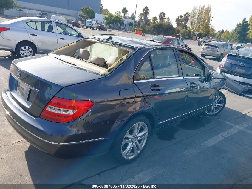 2013 MERCEDES-BENZ C 250 LUXURY/SPORT - WDDGF4HB4DA870432
